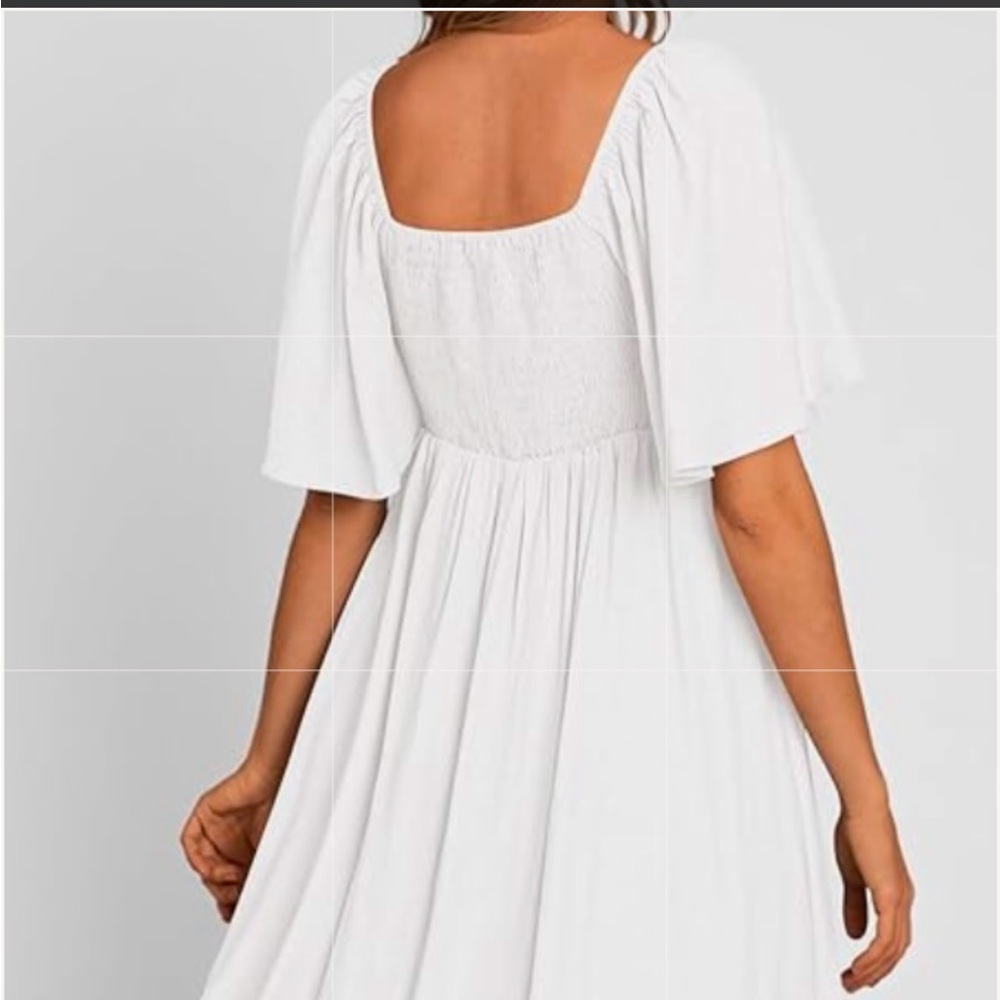 Short Sleeve V Neck White Maxi Dress - Picture 3 of 7